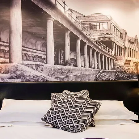 The Mayfield Seamer Hotel