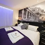 The Mayfield Seamer Hotel