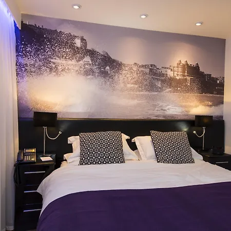 The Mayfield Seamer Hotel