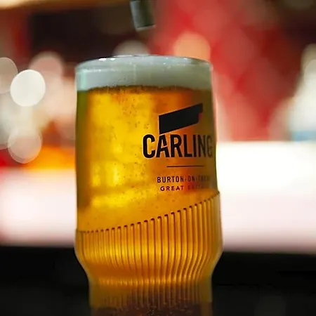 梅菲尔德西默酒店
