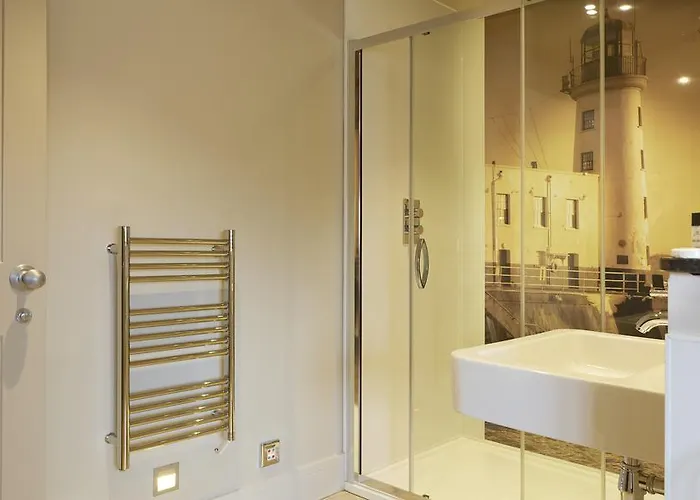 The Mayfield Seamer 3*