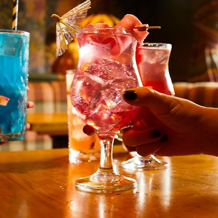 The Mayfield Seamer 3* Scarborough