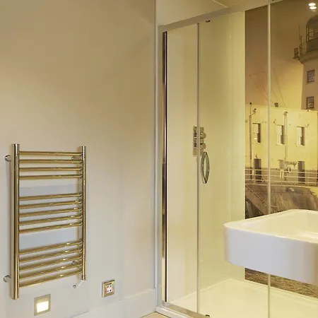 The Mayfield Seamer 3*